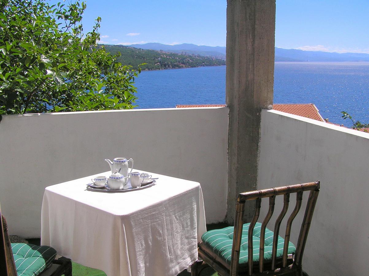Guesthouse Bellavista Abbázia Kültér fotó